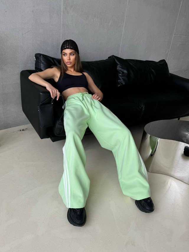 Штаны с лампасами купить в Интернет-магазине Садовод База - цена 1600 руб Садовод интернет-каталог