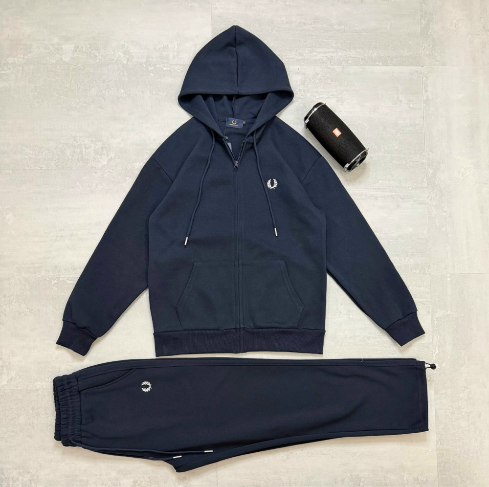 Спортивный костюм купить в Интернет-магазине Садовод База - цена 4500 руб Садовод интернет-каталог