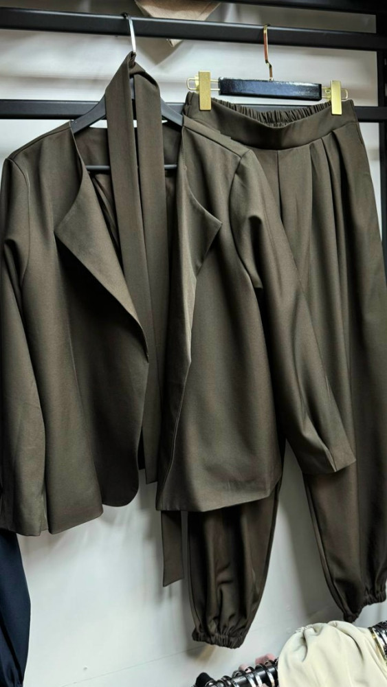 Женский костюм коричневый купить в Интернет-магазине Садовод База - цена 2400 руб Садовод интернет-каталог