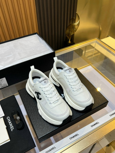 Кроссовки САДОВОД официальный интернет-каталог