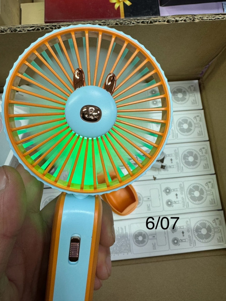 Портативный вентилятор купить в Интернет-магазине Садовод База - цена 299 руб Садовод интернет-каталог