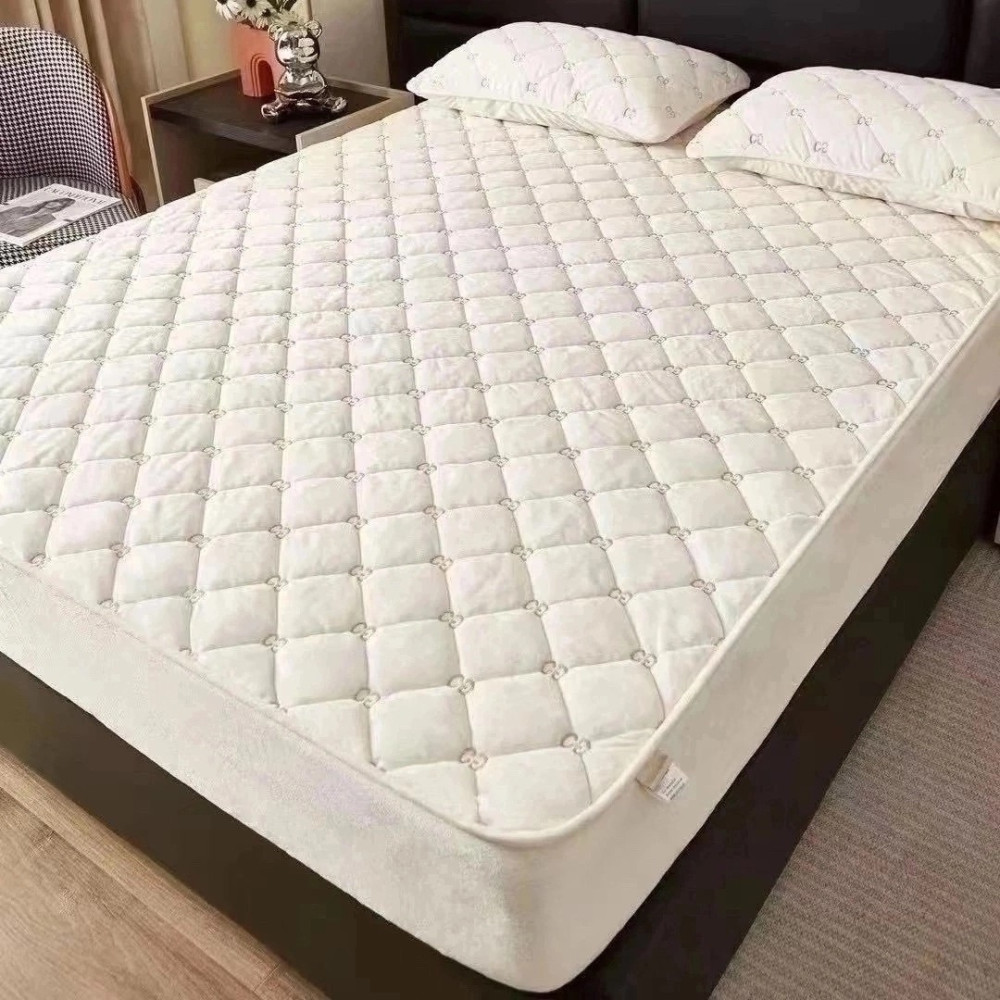 Стёганный велюровый наматрасник купить в Интернет-магазине Садовод База - цена 2300 руб Садовод интернет-каталог