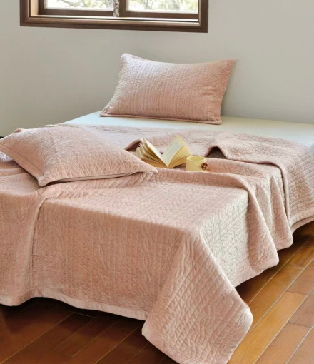 Покрывало стеганное на кровать с двумя наволочками САДОВОД официальный интернет-каталог