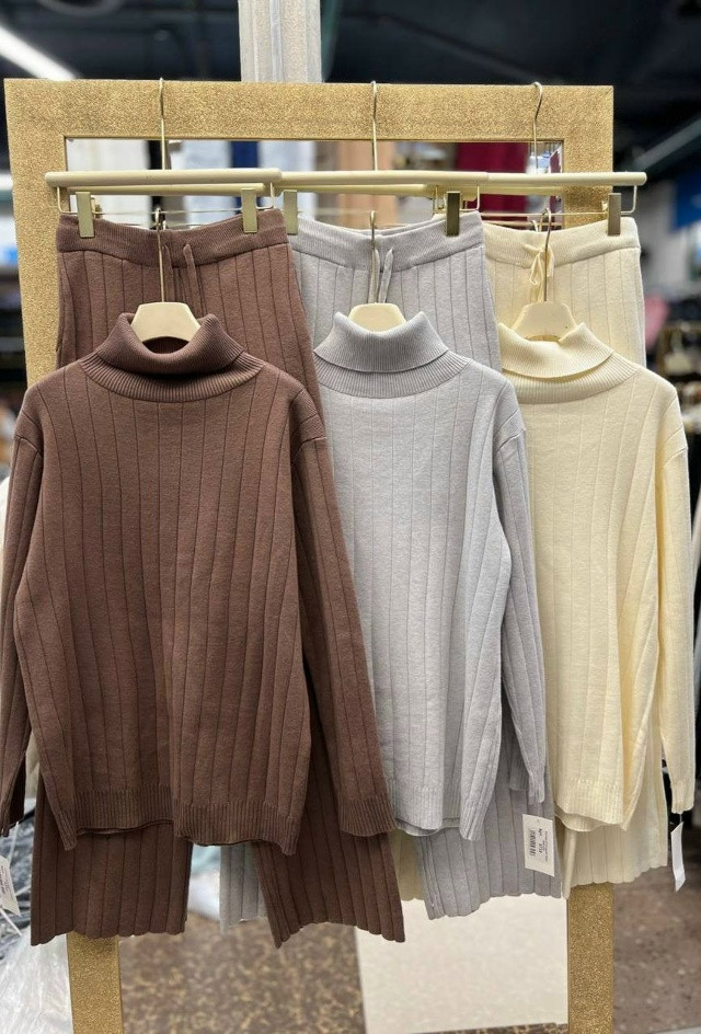 Женский костюм коричневый купить в Интернет-магазине Садовод База - цена 2350 руб Садовод интернет-каталог