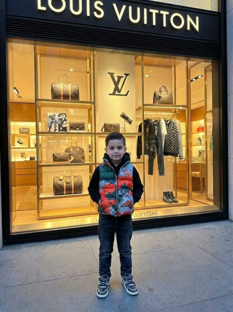 Жилетка хаки купить в Интернет-магазине Садовод База - цена 1899 руб Садовод интернет-каталог