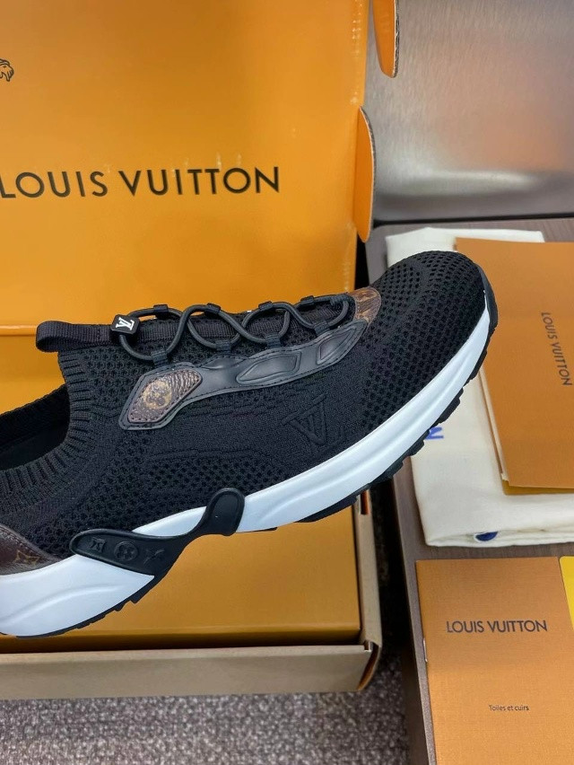 👟 Женские кроссовки купить в Интернет-магазине Садовод База - цена 15500 руб Садовод интернет-каталог