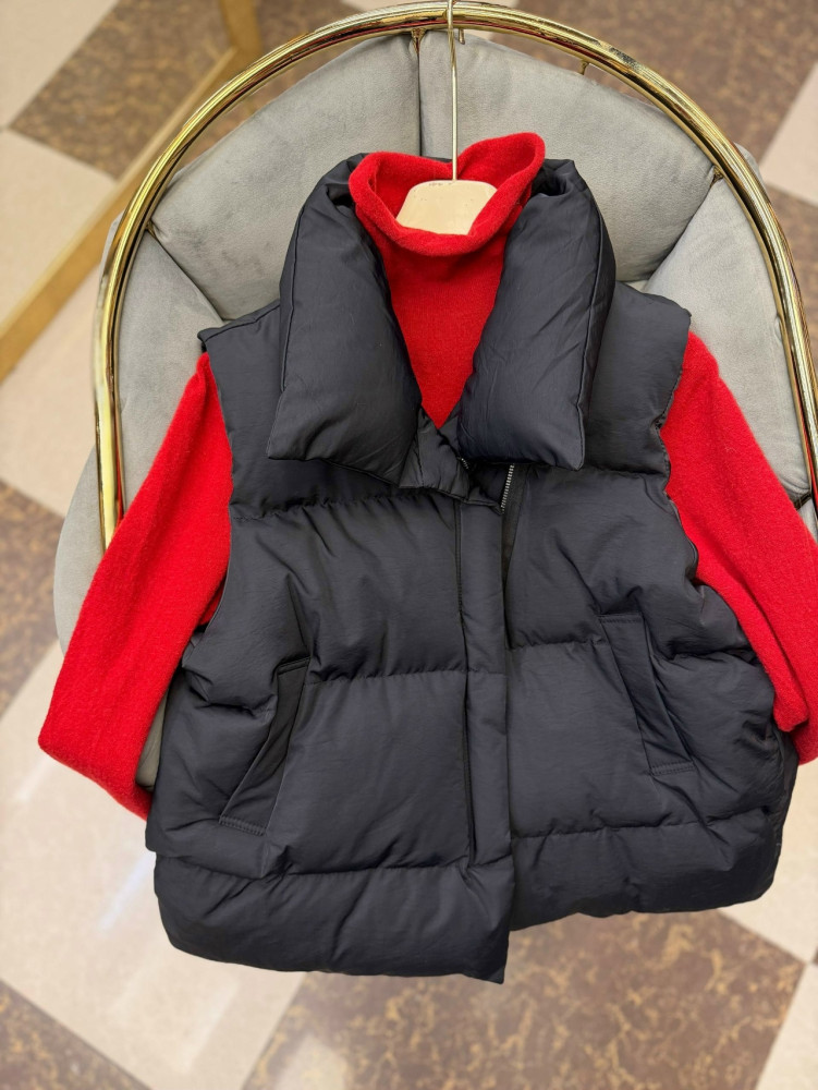 Жилетка женская черная купить в Интернет-магазине Садовод База - цена 2100 руб Садовод интернет-каталог