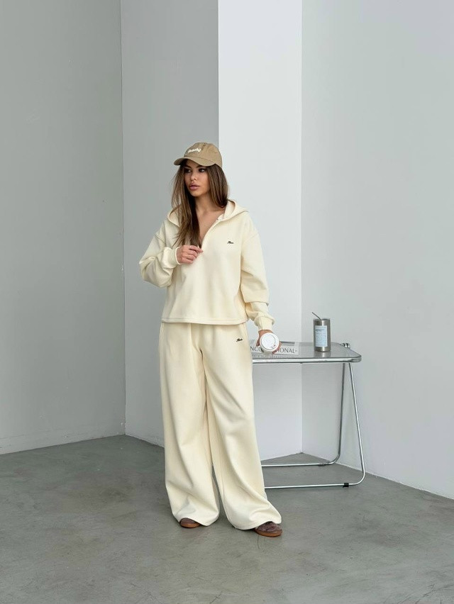 Женский костюм молочный купить в Интернет-магазине Садовод База - цена 2900 руб Садовод интернет-каталог