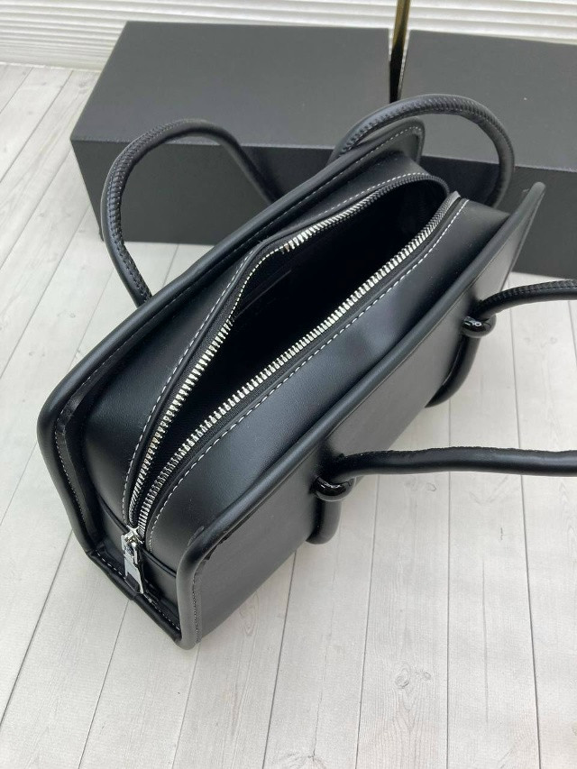 🔥 Шикарная сумка 👜 купить в Интернет-магазине Садовод База - цена 500 руб Садовод интернет-каталог