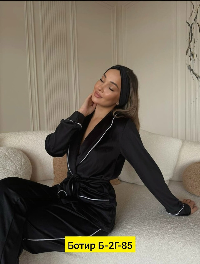 Женский костюм черный