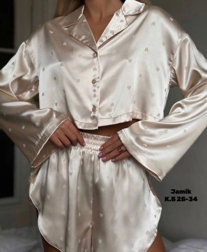 Пижама выполнено из шелка , в котором невозможно не быть женственной ❤️ САДОВОД официальный интернет-каталог