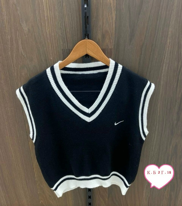 Жилетка женская черная купить в Интернет-магазине Садовод База - цена 450 руб Садовод интернет-каталог