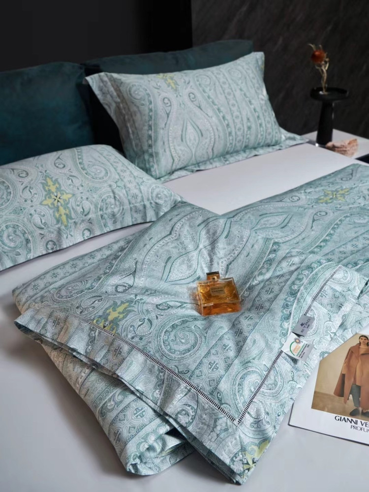 Комплект постельного белья купить в Интернет-магазине Садовод База - цена 7000 руб Садовод интернет-каталог