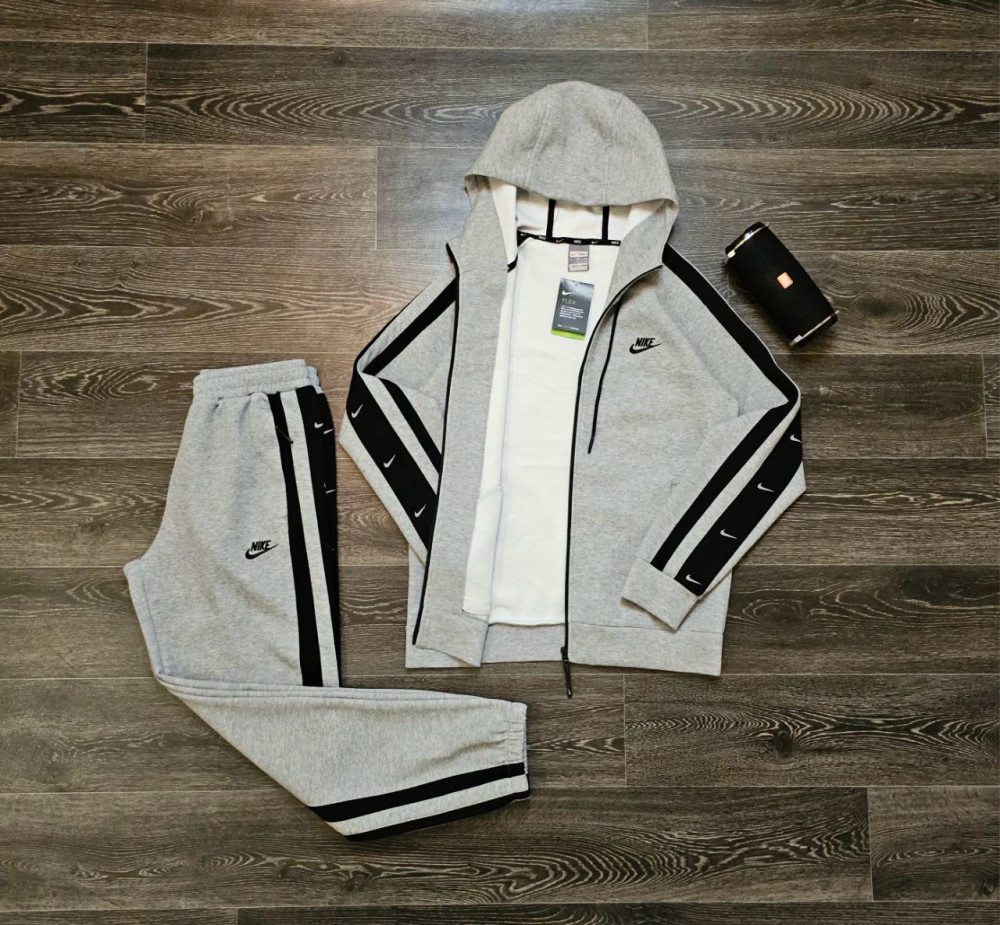 Спортивный костюм купить в Интернет-магазине Садовод База - цена 3000 руб Садовод интернет-каталог