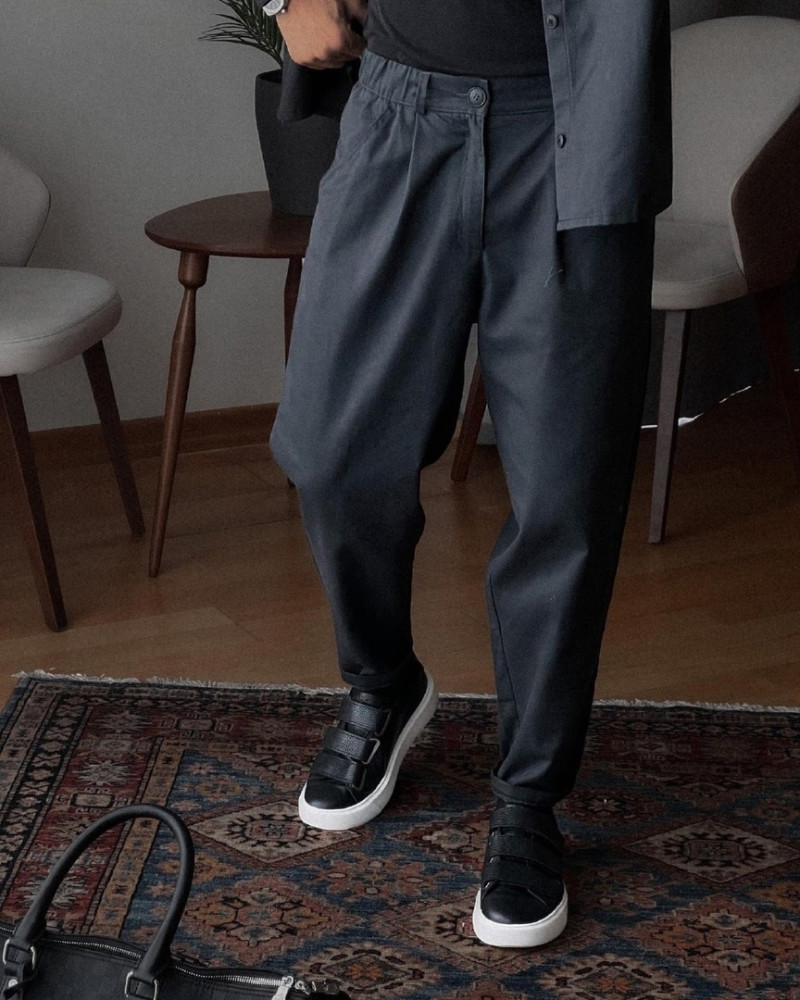 Мужской костюм темно-серый купить в Интернет-магазине Садовод База - цена 1500 руб Садовод интернет-каталог