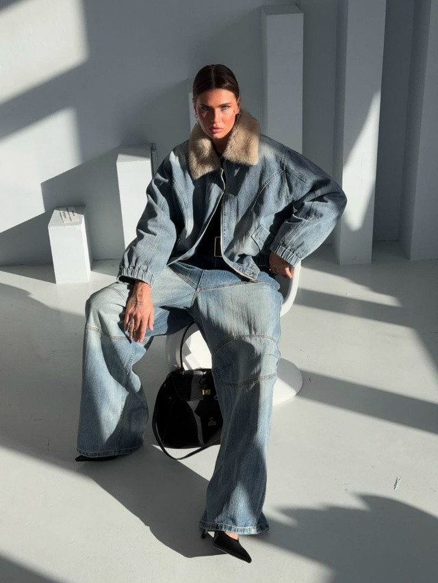 Джинсы синие купить в Интернет-магазине Садовод База - цена 2800 руб Садовод интернет-каталог