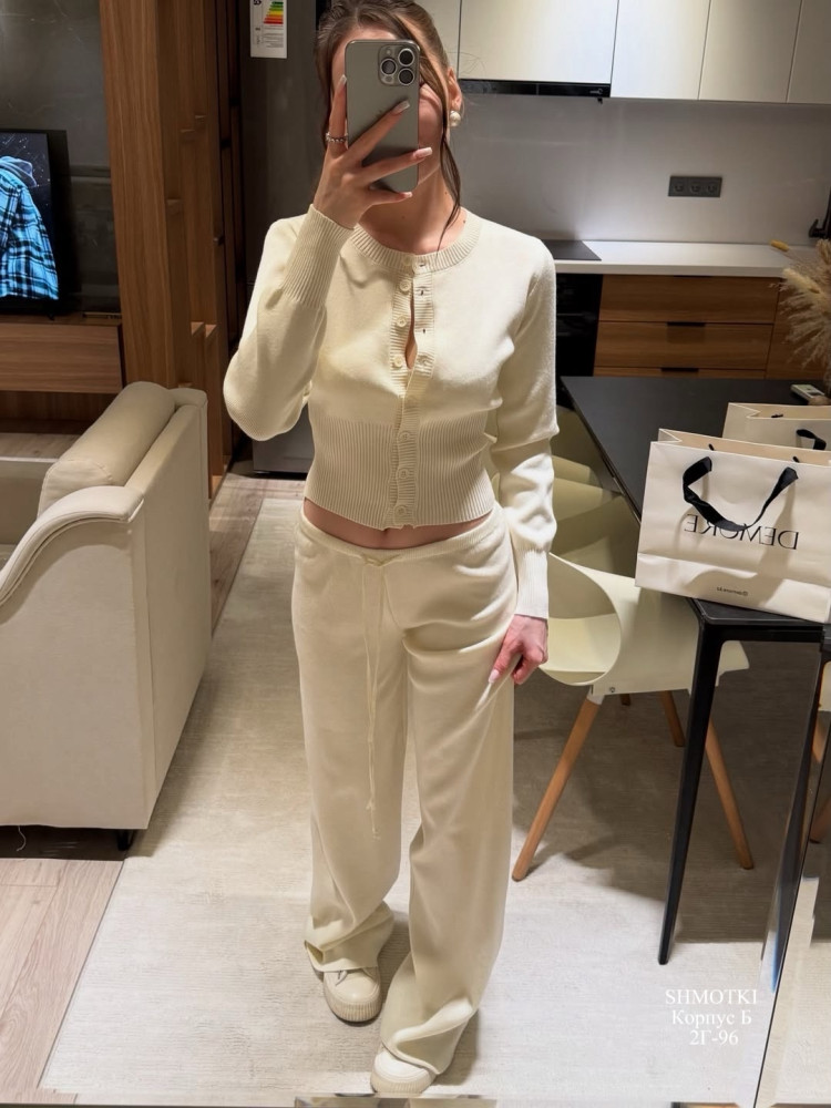 Женский костюм бежевый купить в Интернет-магазине Садовод База - цена 1900 руб Садовод интернет-каталог