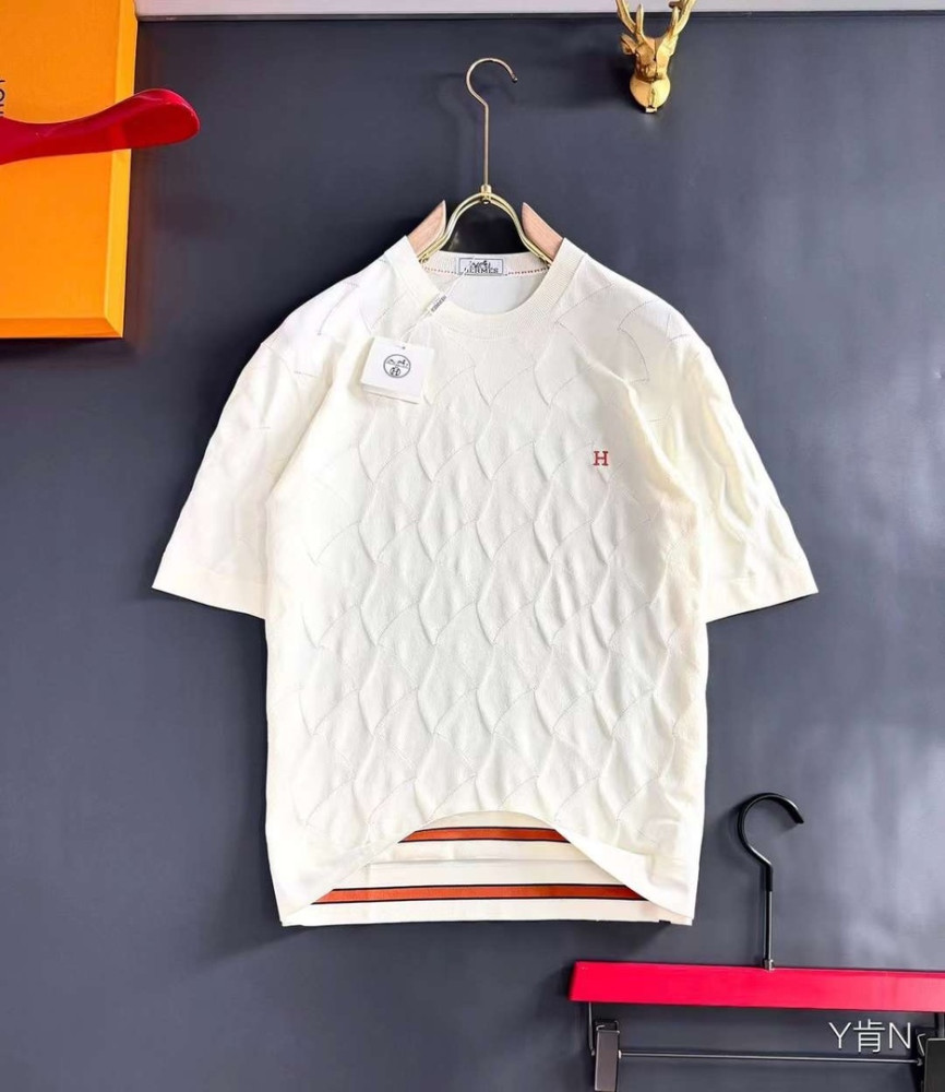 Мужская футболка белая купить в Интернет-магазине Садовод База - цена 4000 руб Садовод интернет-каталог