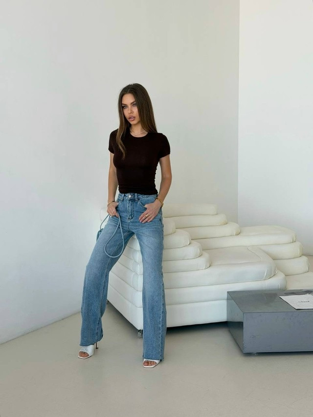 Джинсы синие купить в Интернет-магазине Садовод База - цена 2800 руб Садовод интернет-каталог