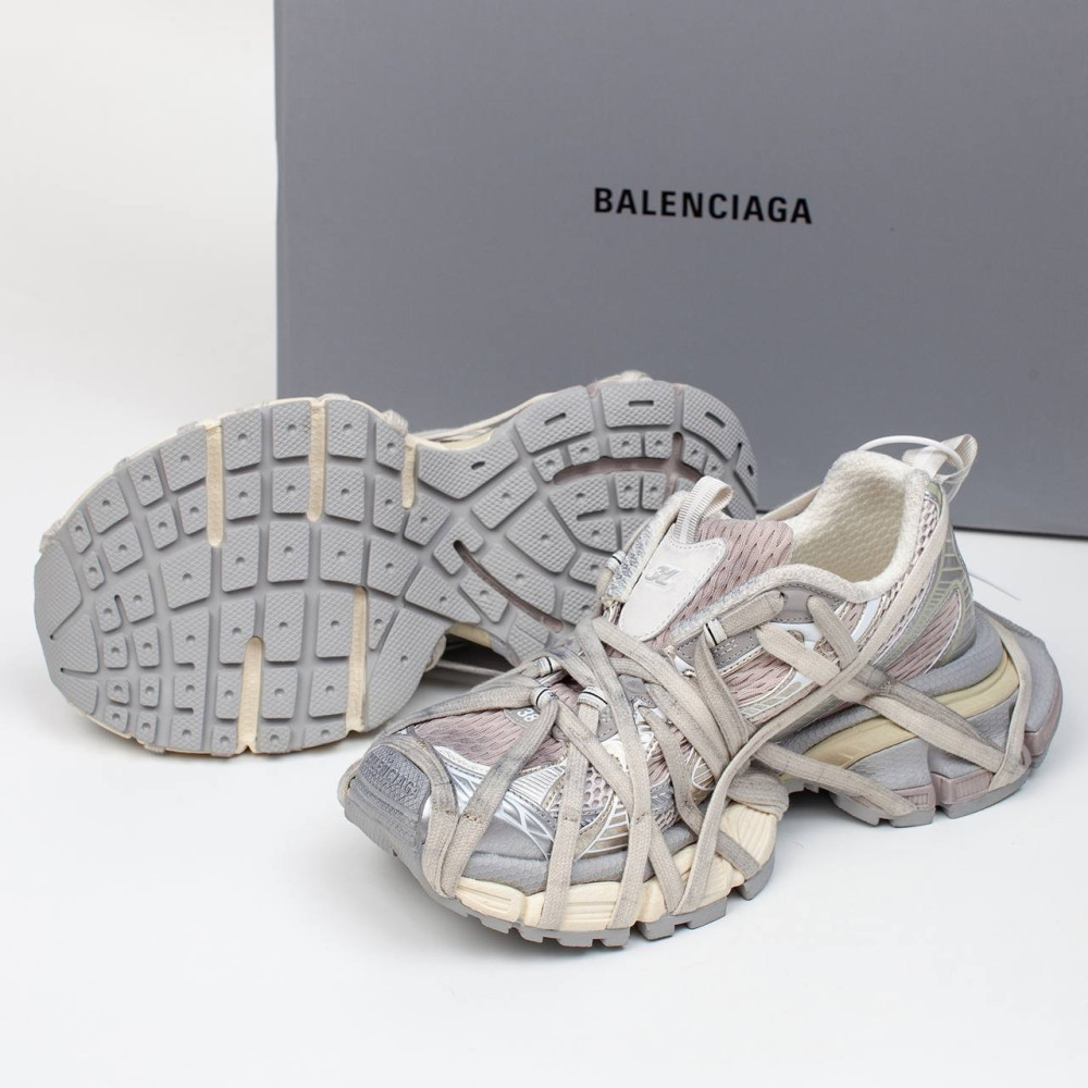 Кроссовки женские серые купить в Интернет-магазине Садовод База - цена 21500 руб Садовод интернет-каталог