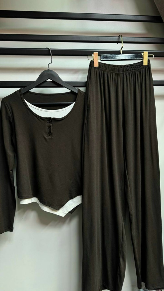 Женский костюм черный купить в Интернет-магазине Садовод База - цена 1900 руб Садовод интернет-каталог