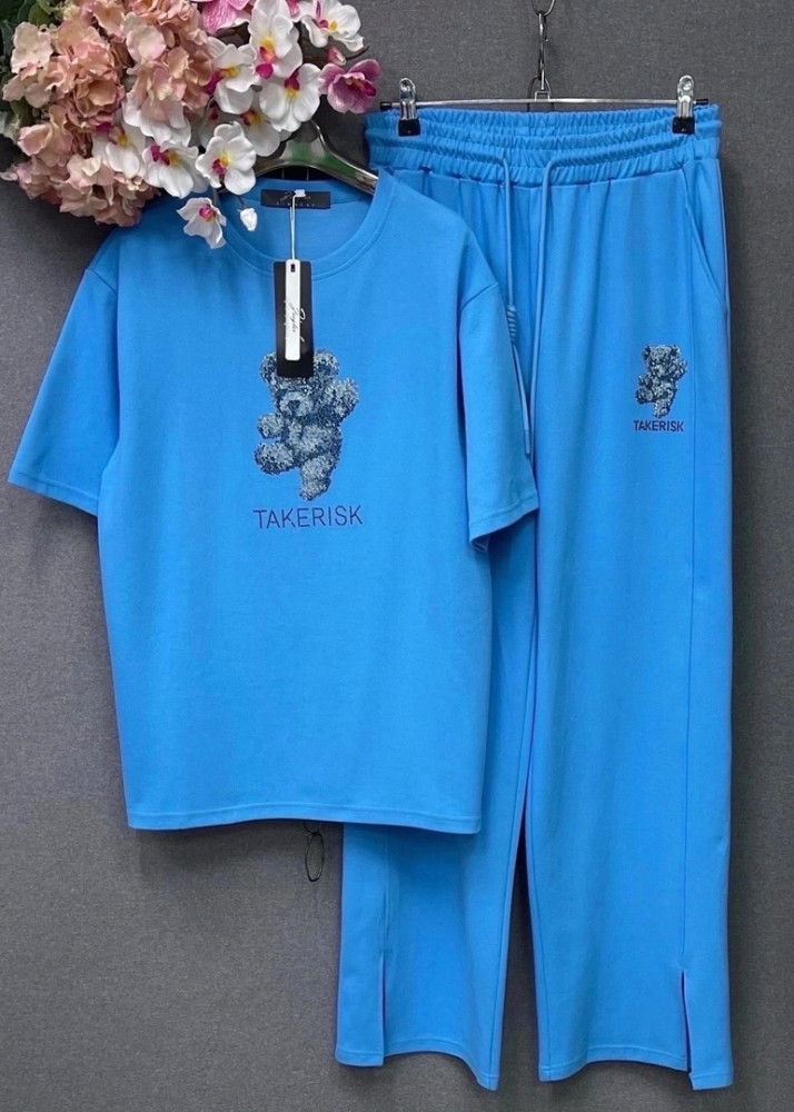 Ширина футболки - 57, длина 65 см купить в Интернет-магазине Садовод База - цена 2900 руб Садовод интернет-каталог