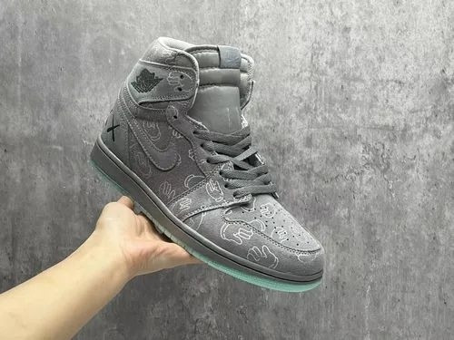 Кроссовки серые купить в Интернет-магазине Садовод База - цена 1300 руб Садовод интернет-каталог