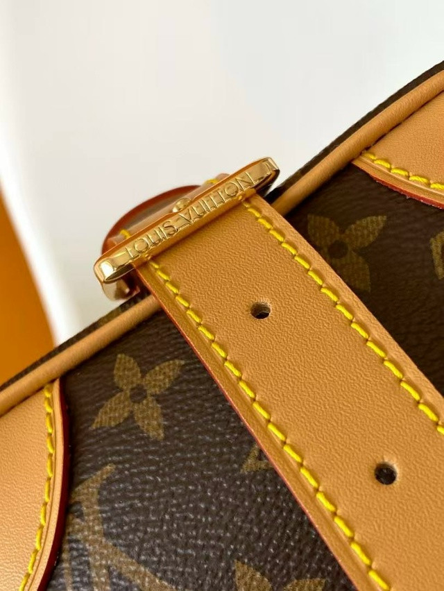 Сумка коричневая купить в Интернет-магазине Садовод База - цена 29000 руб Садовод интернет-каталог