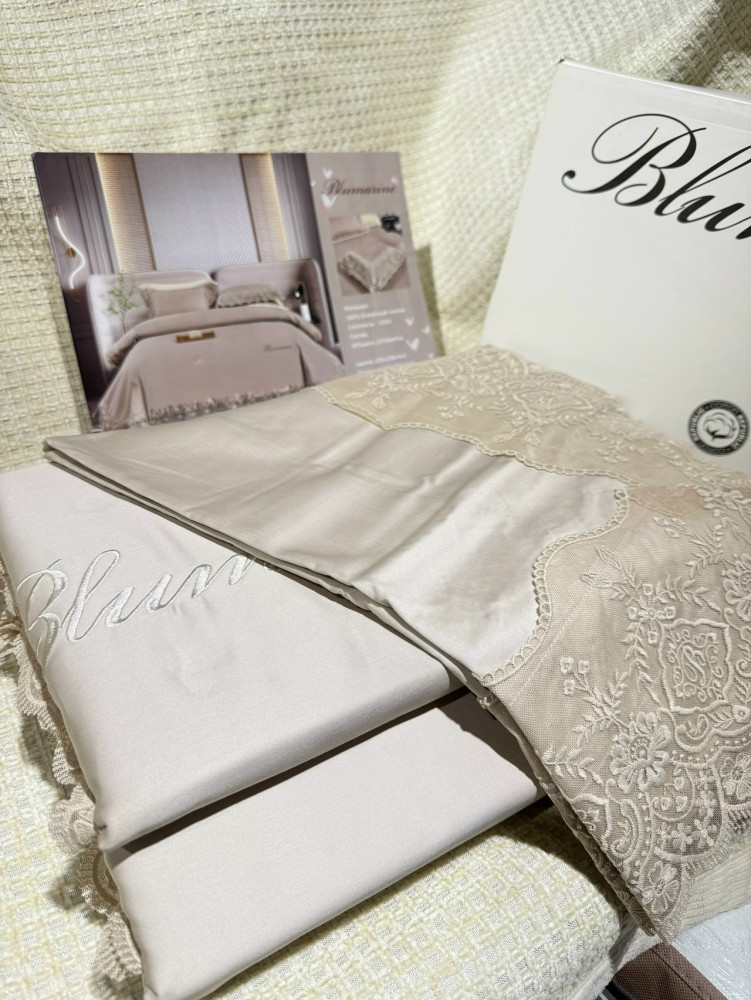 Шикарное кружево на пододеяльнике и наволочках купить в Интернет-магазине Садовод База - цена 6000 руб Садовод интернет-каталог