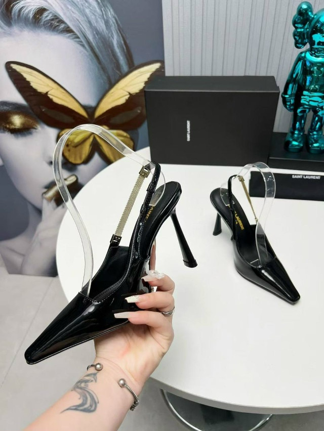 БОСОНОЖКИ НА КАБЛУКЕ купить в Интернет-магазине Садовод База - цена 12000 руб Садовод интернет-каталог