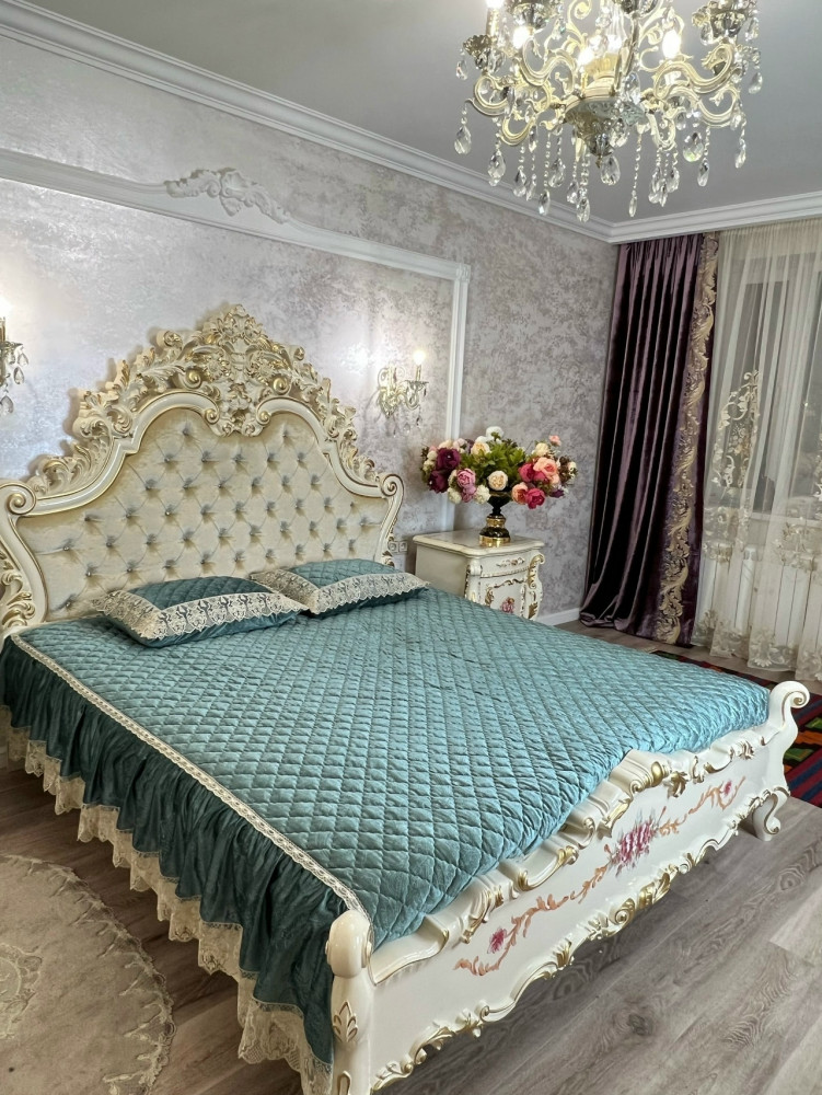 Покрывало на кровать с воланами с двух сторон и с двумя наволочками купить в Интернет-магазине Садовод База - цена 4000 руб Садовод интернет-каталог