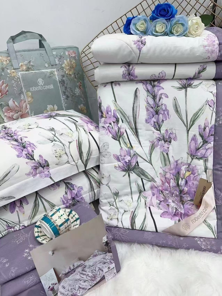 Семейные Комплекты постельного белья с одеялом купить в Интернет-магазине Садовод База - цена 4200 руб Садовод интернет-каталог