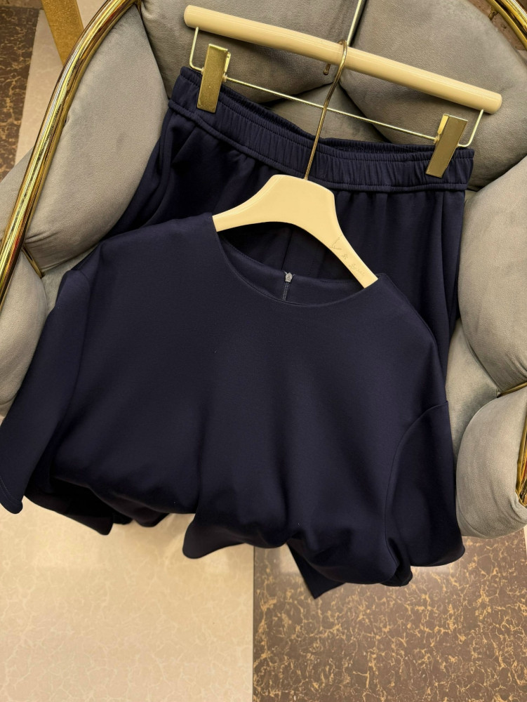 Женский костюм темно-синий купить в Интернет-магазине Садовод База - цена 3400 руб Садовод интернет-каталог