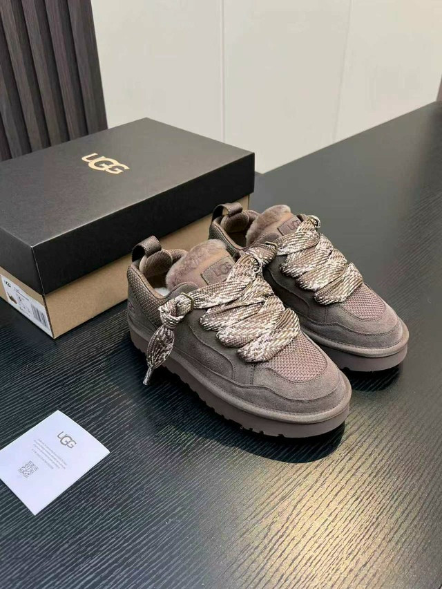 Кроссовки женские коричневые купить в Интернет-магазине Садовод База - цена 8500 руб Садовод интернет-каталог