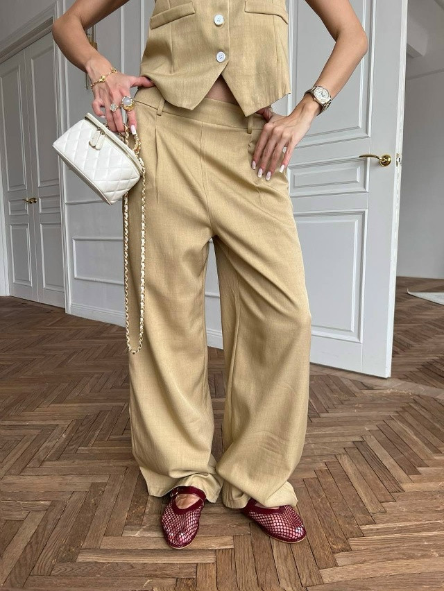 Женский костюм бежевый купить в Интернет-магазине Садовод База - цена 1400 руб Садовод интернет-каталог