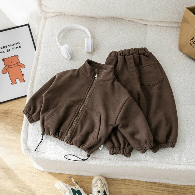 Детский костюм коричневый купить в Интернет-магазине Садовод База - цена 1200 руб Садовод интернет-каталог