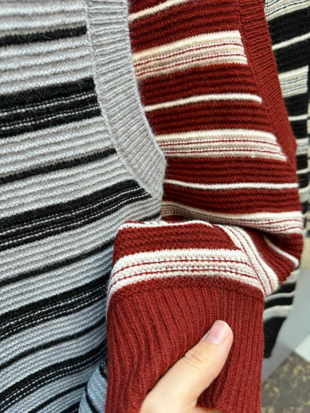 Жилетка женская красная купить в Интернет-магазине Садовод База - цена 900 руб Садовод интернет-каталог