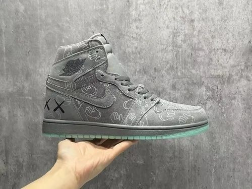 Кроссовки женские серые купить в Интернет-магазине Садовод База - цена 1300 руб Садовод интернет-каталог