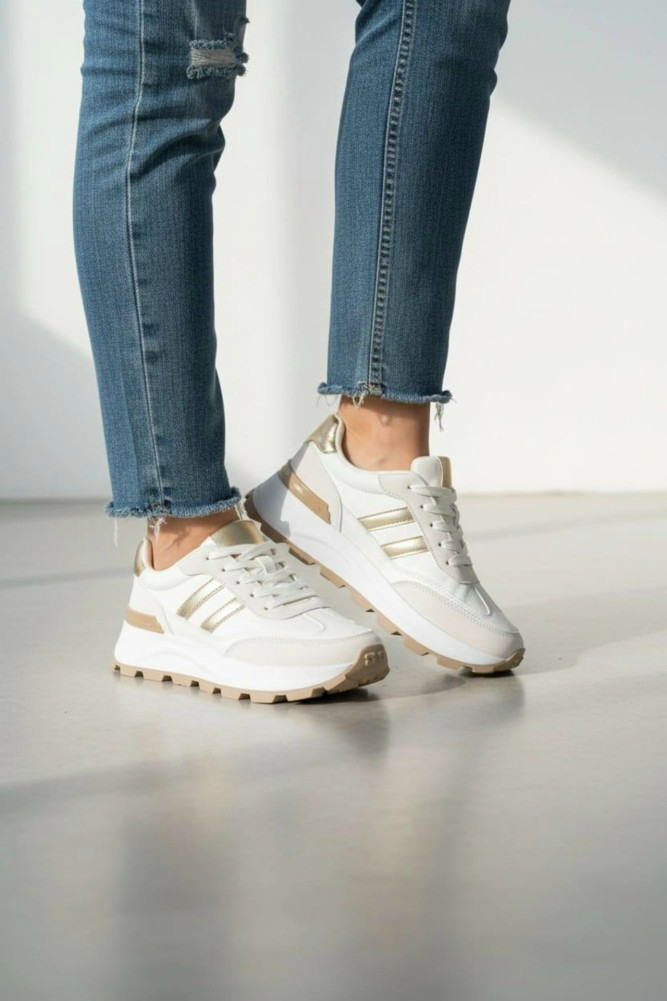 Кроссовки женские белые купить в Интернет-магазине Садовод База - цена 1200 руб Садовод интернет-каталог