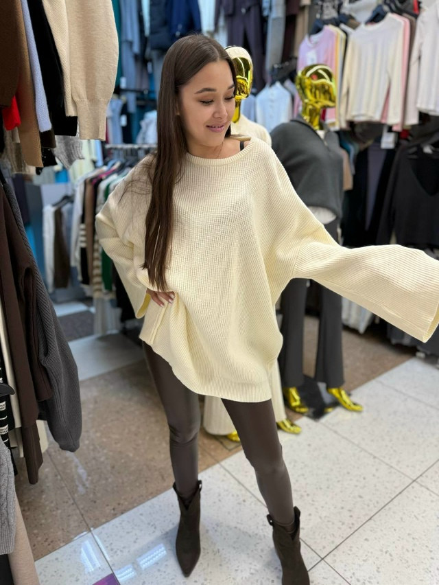 Свитер женский молочный купить в Интернет-магазине Садовод База - цена 1500 руб Садовод интернет-каталог