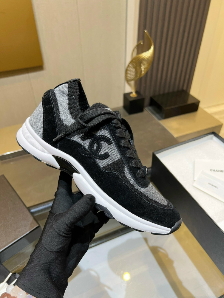 Кроссовки женские черные купить в Интернет-магазине Садовод База - цена 12000 руб Садовод интернет-каталог