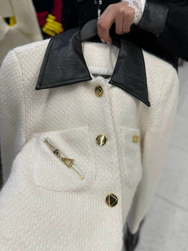 Женский пиджак белый купить в Интернет-магазине Садовод База - цена 2200 руб Садовод интернет-каталог