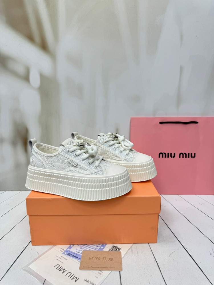 😍КЕДЫ  MIU MIU😍 купить в Интернет-магазине Садовод База - цена 4000 руб Садовод интернет-каталог