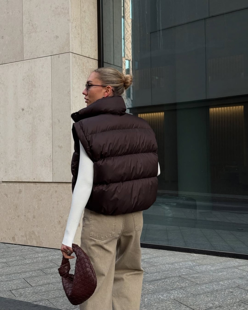 Жилетка женская бордовая купить в Интернет-магазине Садовод База - цена 1200 руб Садовод интернет-каталог