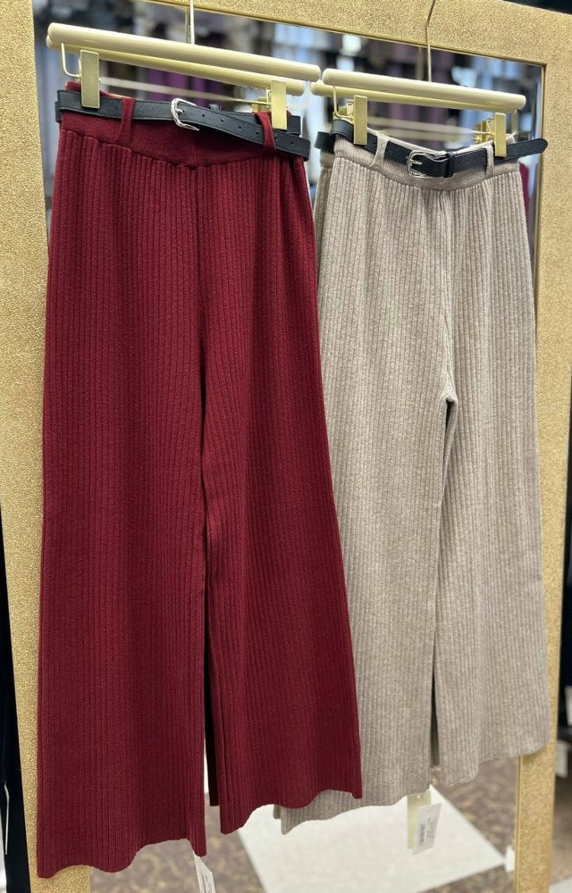 Женские брюки бежевые