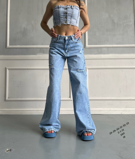 Девочки джинсах каталог