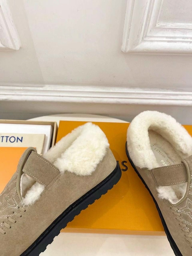 Меховые сандалии купить в Интернет-магазине Садовод База - цена 15500 руб Садовод интернет-каталог