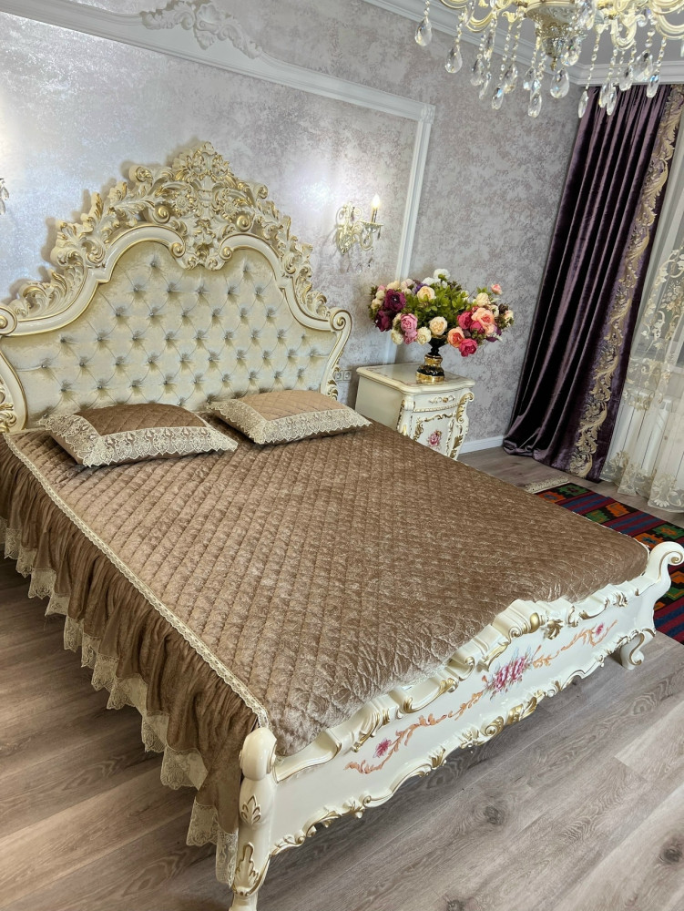 Покрывало на кровать с воланами с двух сторон и с двумя наволочками купить в Интернет-магазине Садовод База - цена 4100 руб Садовод интернет-каталог