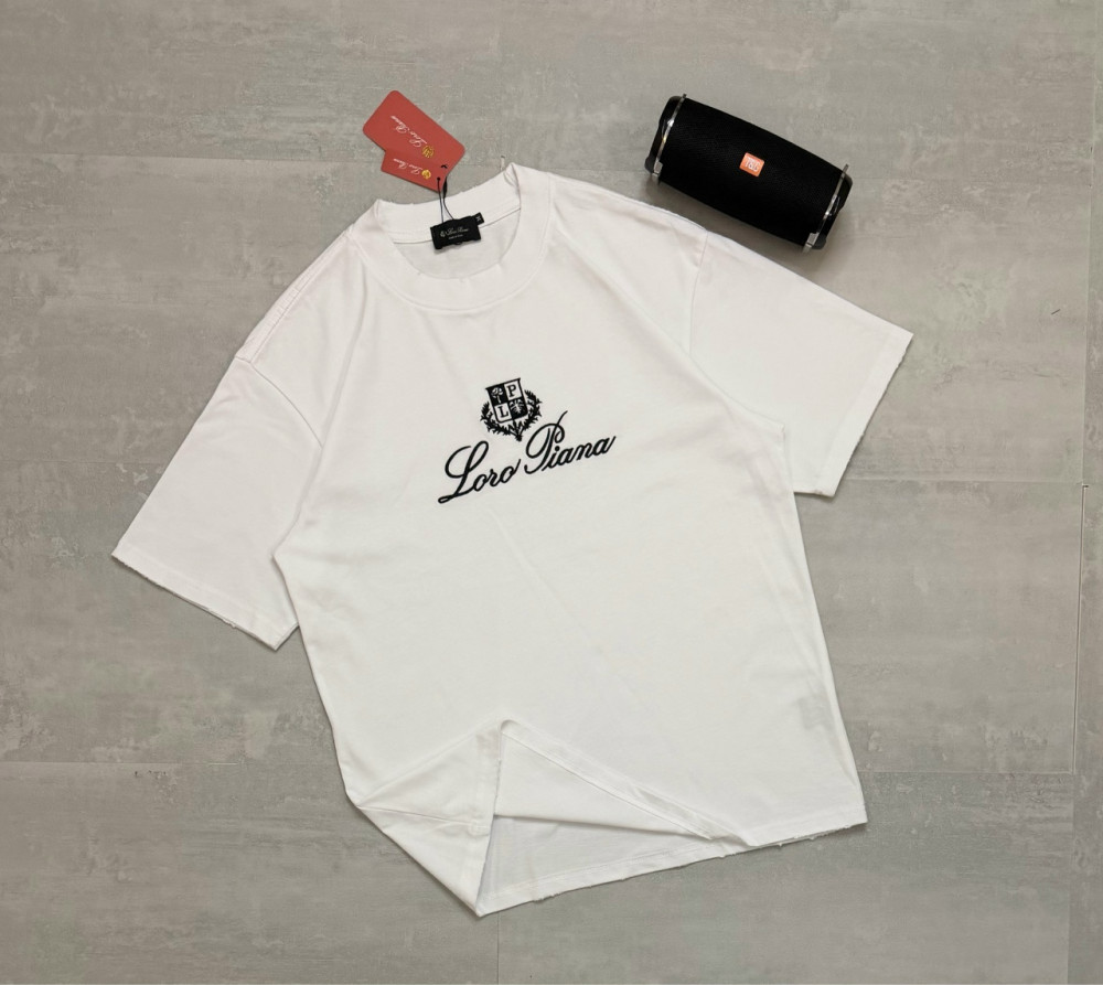 Мужская футболка белая купить в Интернет-магазине Садовод База - цена 1800 руб Садовод интернет-каталог