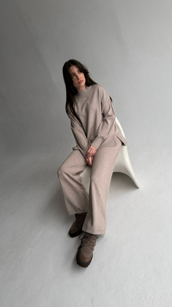 Брючный костюм